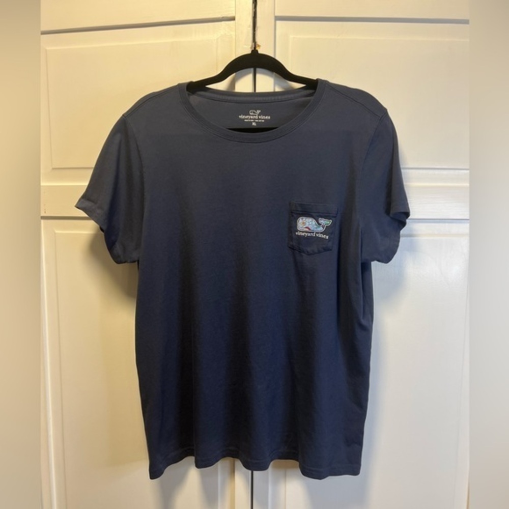 Vineyard Vines Christmas/Holiday Whale Pocket T-Shirt Size Women’s XL Color Blue